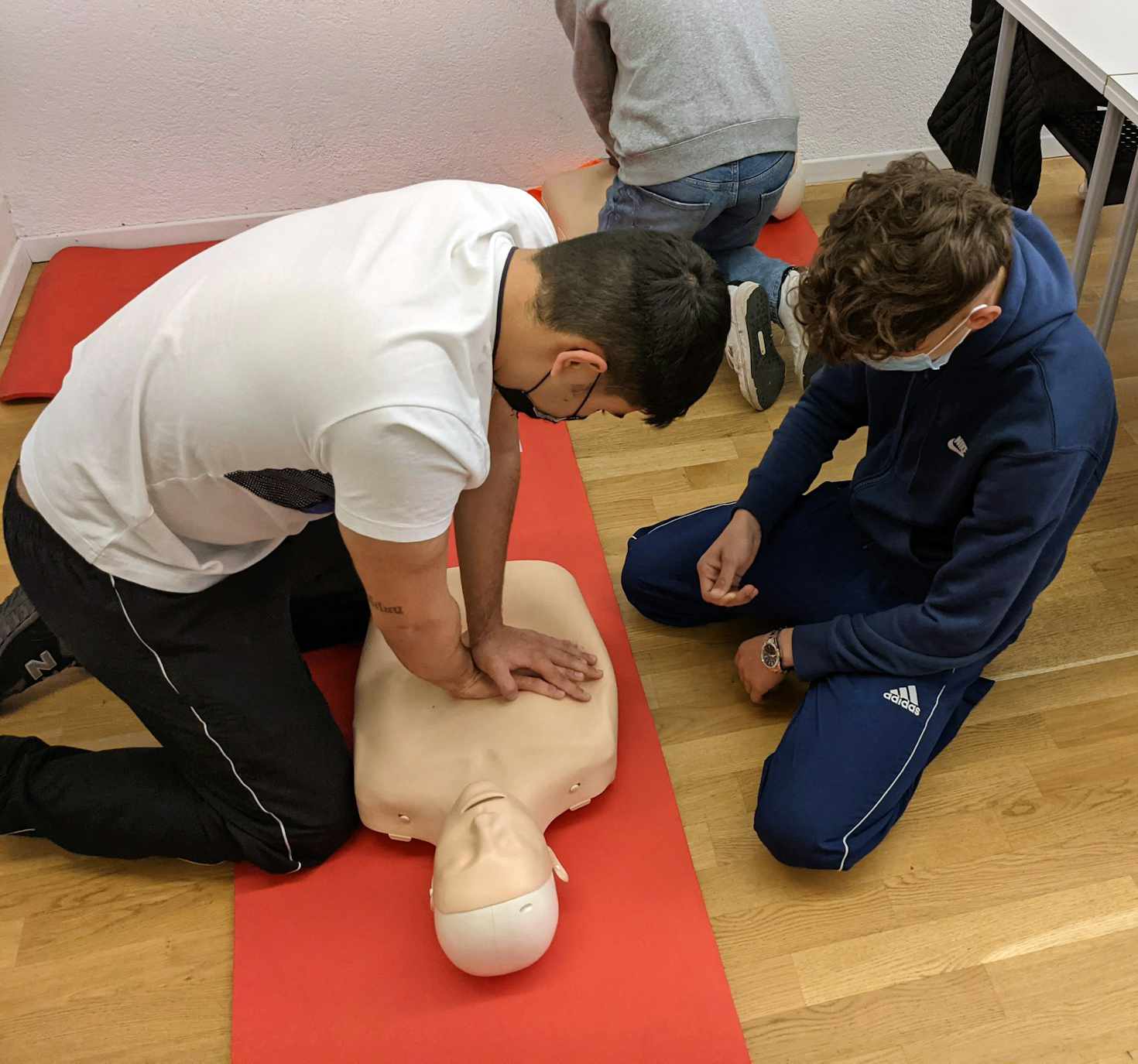 Elsosegely tanfolyam - gyakorlati oktatas